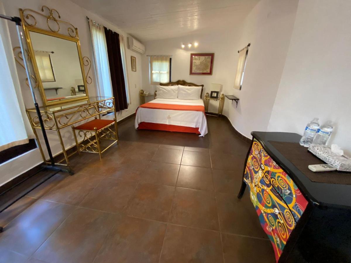 מלון La Joyita Cuernavaca (Adults Only) מראה חיצוני תמונה